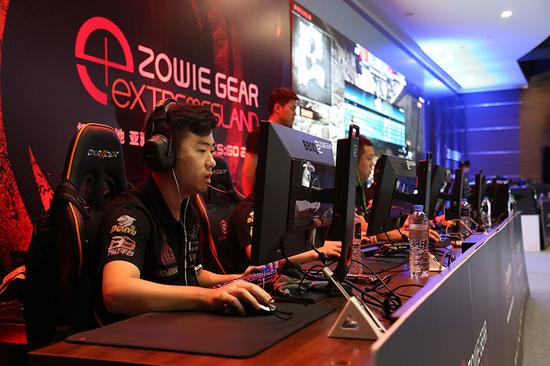 硬碰硬的防 硬碰硬的防